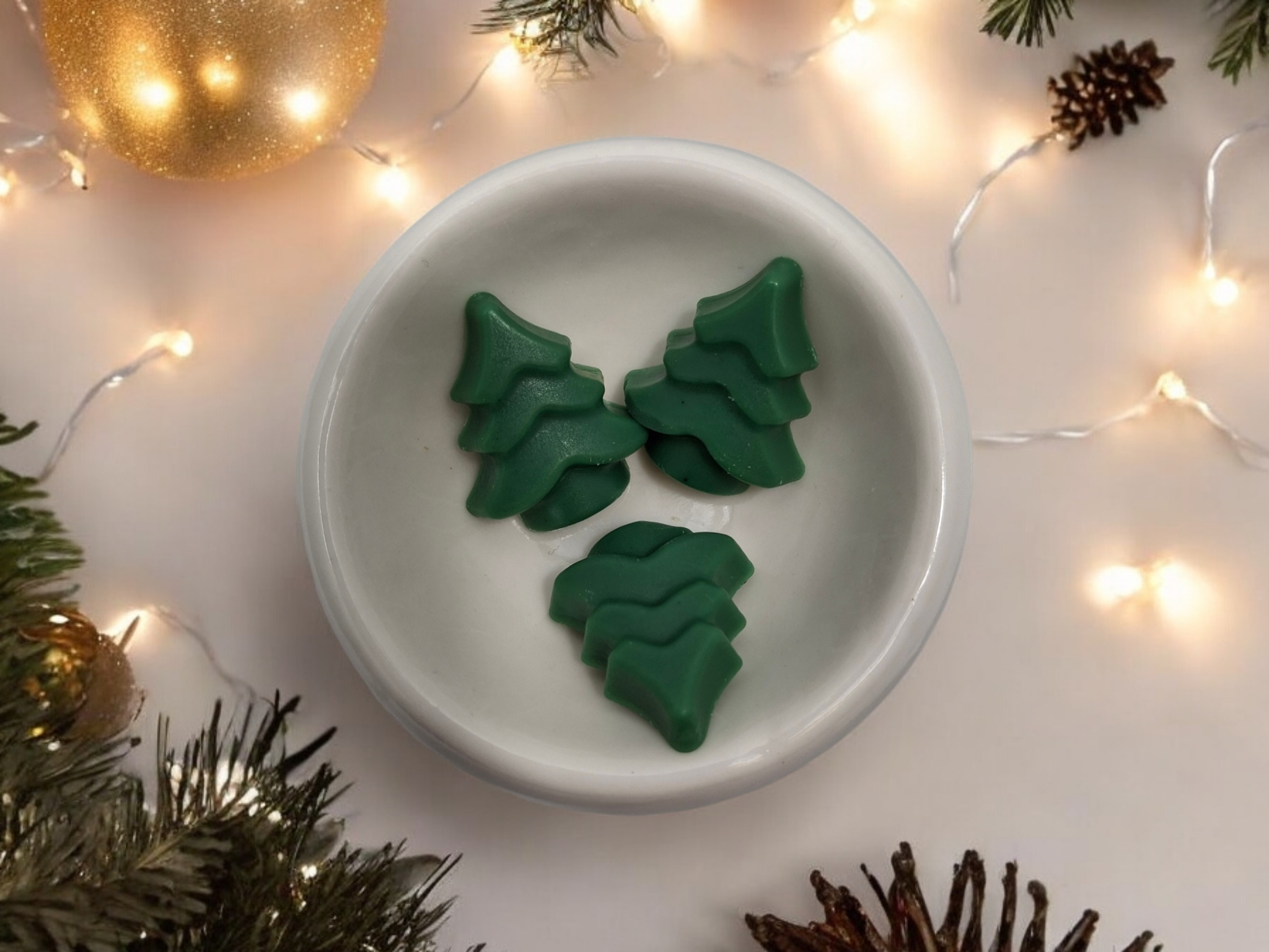 Wax Melts "Small Christmas Trees - Snowcapped Pines"